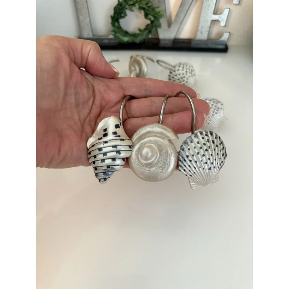 Vtg Seashell Shower Curtain Hooks Beach Nautical Bathroom Décor Resin 12 pc NWOT